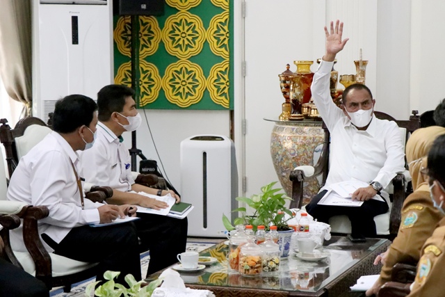 Gubernur Sumut Edy Rahmayadi saat menerima audiensi BKKBN Sumut