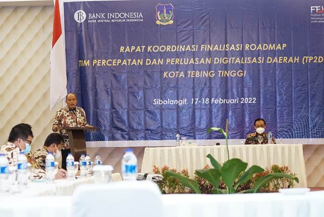 Wali Kota Tebing Tinggi, Umar Zunaidi, saat membuka Rakor TP2DD di Sibolangit