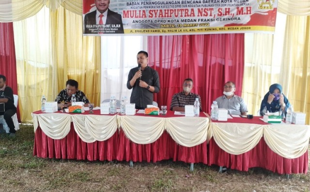 Anggota-DPRD-Medan-Mulia-Syahputra-Nasution-melaksanakan-Sosper-di-Titi-Kuning-Medan-Johor