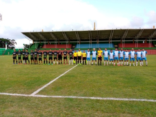 Tim-SIWO-PWI-Sumut-vs-Kejari-Medan-di-Stadion-Teladan-Medan