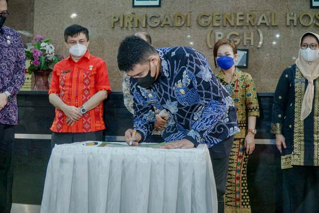 Wali Kota Medan, Bobby Nasution, menandatangani dijadikannya RS Pirngadi pilot project penanganan stroke