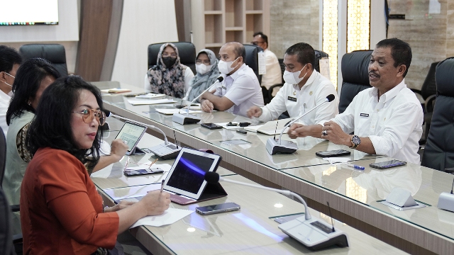Chairwoman W20 Hardiani Uli Silalahi rapat dengan Dinas Kominfo Sumut