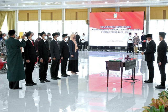 Gubernur Sumut, Edy Rahmayadi, melantik Komisioner KPID Sumut