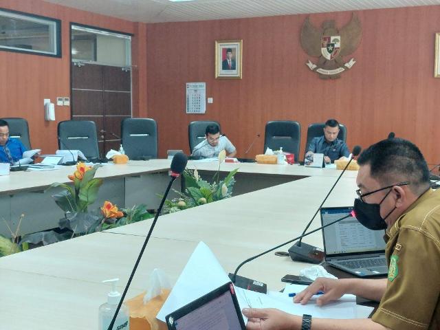 Pansus LKPj melakukan pembahasan dengan Inspektorat Kota Medan