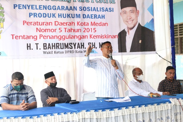 Wakil Ketua DPRD Medan, T. Bahrumsyah, menggelar Sosper di Kelurahan Belawan Bahari Medan Belawan