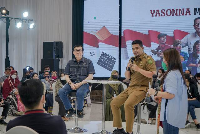 Wali Kota Medan, Bobby Nasution, bersama Menkumham, Yasonna Laoly
