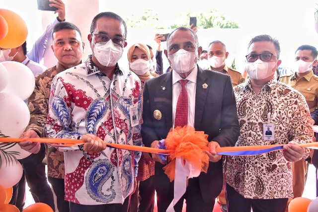 Gubernur Sumut, Edy Rahmayadi, meresmikan 3 KCP Bank Sumut