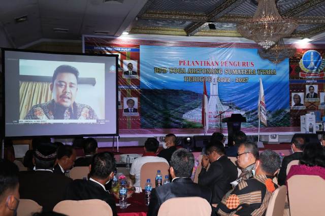 Wali Kota Medan, Bobby Nasution, menghadiri pelantikan Punguan Aritonang