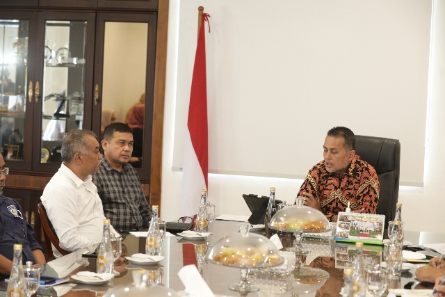 Ketua IMI Sumut, Harun Mustafa Nasution, melaporkan persiapan Kejurnas Rally 2022 kepada Wagub Sumut