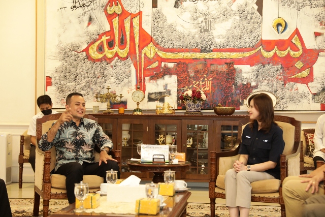 Wagub Sumut, Musa Rajekshah, menerima kunjungan Wadir Bank Mandiri, Alexandra Askandar
