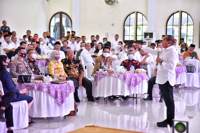 Gubernur Sumut, Edy Rahmayadi, memberikan arahan pada Rakor Pencegahan Korupsi di Langkat