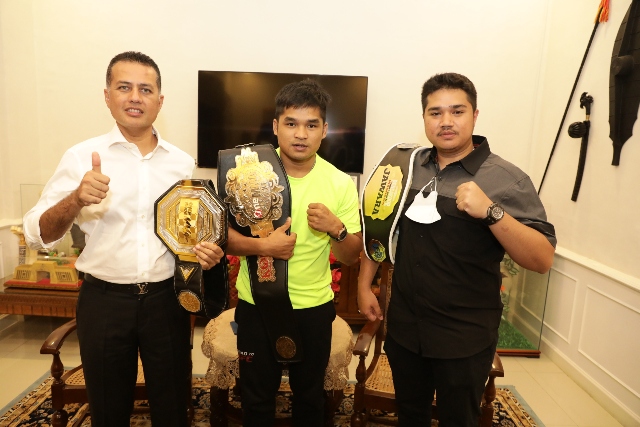 Wagub Sumut, Musa Rajekshah, menerima kunjungan petarung MMA asal Simalungun, Jeka Saragih