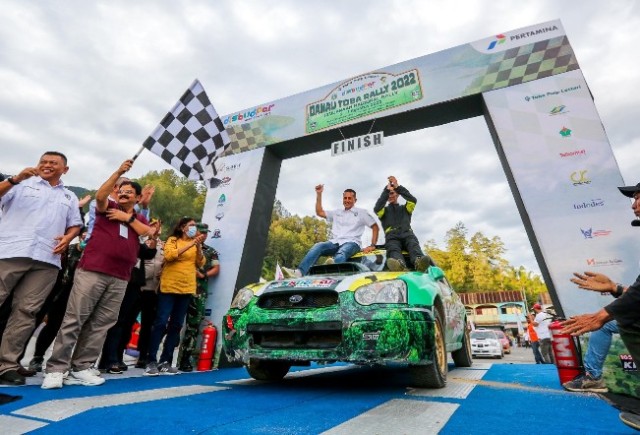 Wagub-Sumut-Musa-Rajekshah-usai-mengikuti-Danau-Toba-Kejurnas-Rally-2022