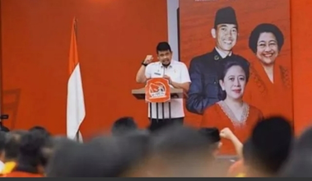 Wali Kota Medan, Bobby Nasution, memberikan sambutan pada pelantikan BMI Sumut