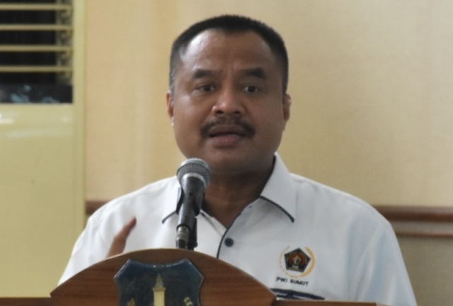 Ketua PWI Sumut, Farianda Putra Sinik 1