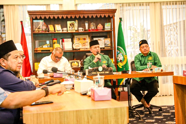 Wagub Sumut, MUas Rajekshah, memimpin rapat persiapan Porseni NU