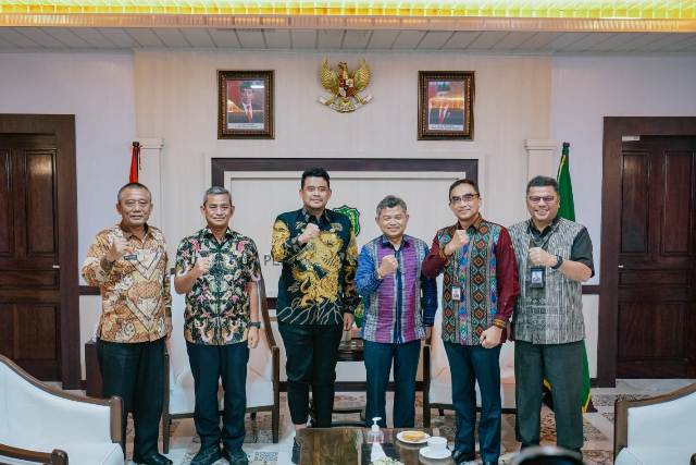 Wali Kota Medan, Bobby Nasution, menerima kunjungan Kepala Perwakilan BI Provinsi Sumatera Utara Doddy Zulverdi di Balai Kota Medan