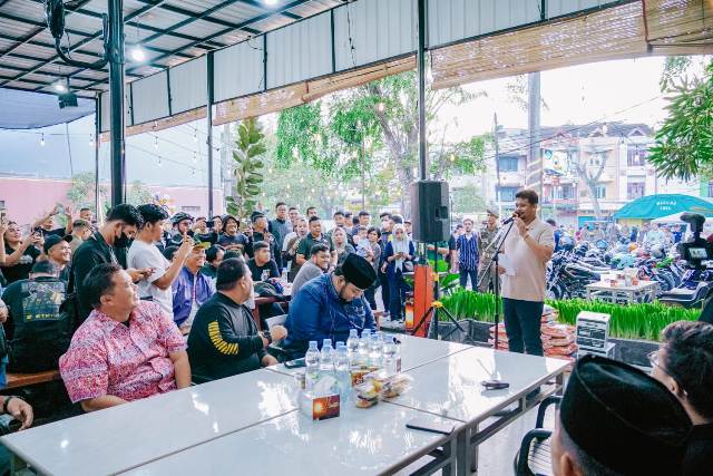 Wali Kota Medan, Bobby Nasution, pada buka puasa bersama para Bikers di Medan
