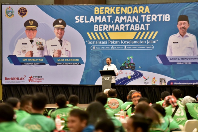 Sekda Sumut, Arief S Triugroho, membuka Sosialisasi Pekan Keselamatan Jalan di Medan