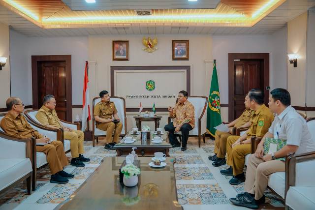 Wali Kota Medan, Bobby Nasution, menerima kunjungan LPPD Kota Medan