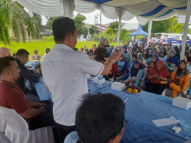 Anggota DPRD Medan Fraksi PAN, Sudari, melaksanakan Sosper IX di Tanah Enam Ratus Marelan