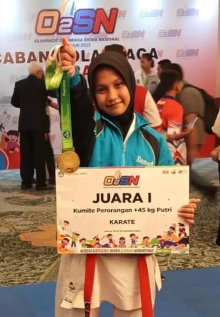 Atlet Shindoka Sumut, Nazwa Aulia Ramadhani, juara pertama jenjang SMPsederajat kelompok komite putri pada Kejurnas O2SN di Jakarta