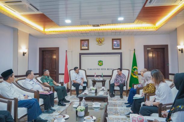 Wali Kota Medan, Bobby Nasution, menerima kunjungan Direktur P2PM Kemenkes RI di Balai Kota
