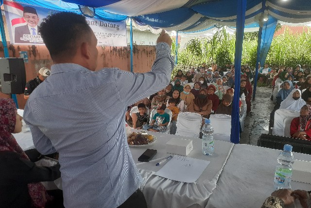Anggota-DPRD-Medan-Fraksi-PAN-Sudari-gelar-Sosper-XI-TA-2023-di-Marelan-1