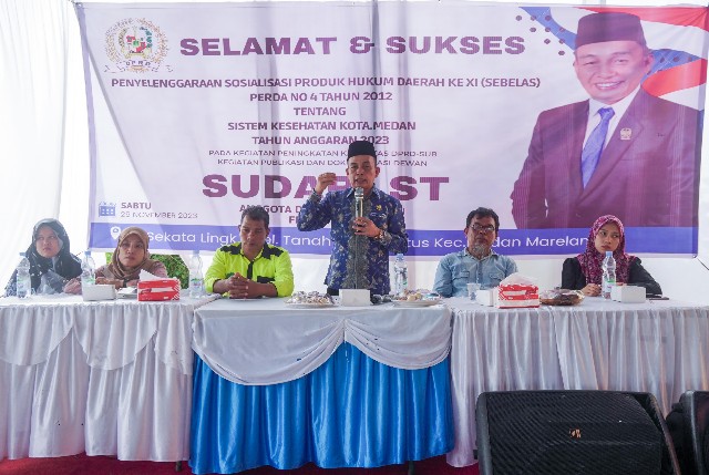 Anggota-DPRD-Medan-Fraksi-PAN-Sudari-gelar-Sosper-XI-di-Jalan-Sekata-Marelan