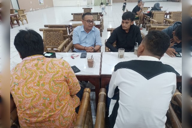 Caleg-DPRD-Sumut-Bobby-O-Zulkarnain-silaturahmi-diskusi-dengan-remaja-masjid-di-Mandala-1