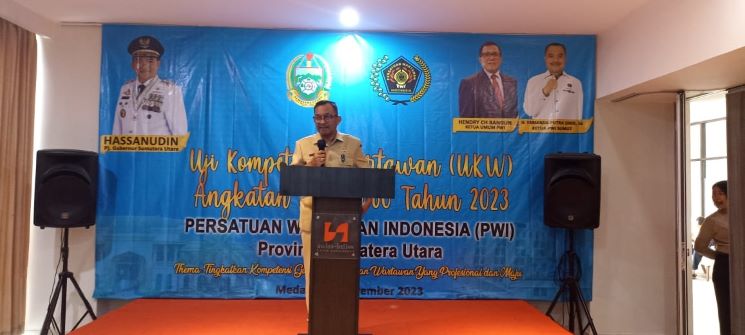 Kadis Kominfo Sumut, Ilyas Sitorus, mewakili Pj Gubsu membuka UKW angkatan 59 & 60 PWI Sumut