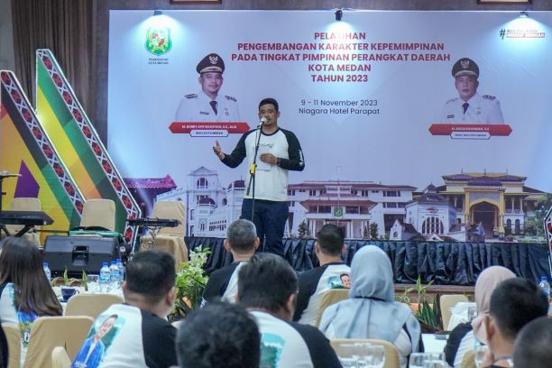 Wali Kota Medan, Bobby Nasution, buka pelatihan kepemimpinan OPD Pemkot Medan di Parapat
