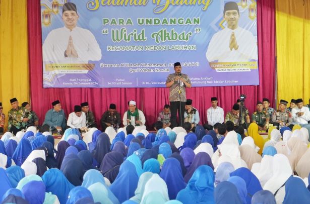 Wali Kota Medan, Bobby Nasution, hadiri wirid akbar se-Kecamatan Medan Labuhan