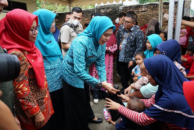 Pj Ketua TP PKK Sumut, Dessy Hassanudin, kunjungi Tebingtinggi