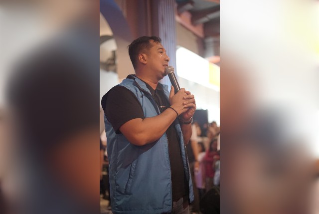 Ade Jona Prasetyo