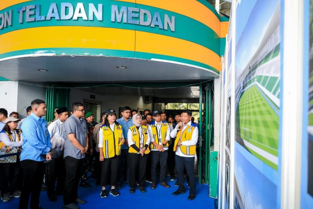 Pihak Kementerian PUPR menjelaskan kepada Wali Kota Medan rencana revitalisasi Stadion Teladan Medan
