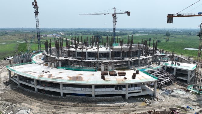 Bentuk bangunan Islamic Center di Medan Labuhan