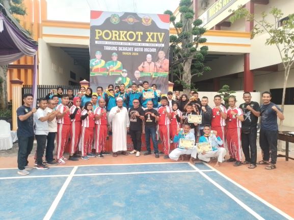 Kecamatan Medan Marelan juara umum Cabor Tarung Derajat Porkot 2024