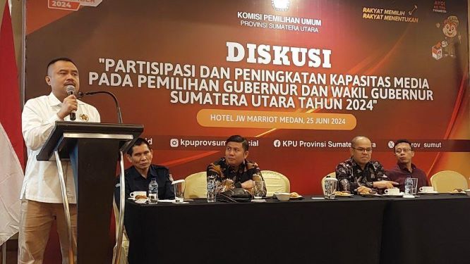 Ketua PWI Sumut, Farianda Putra Sinik, pada diskusi media dengan KPU Sumut