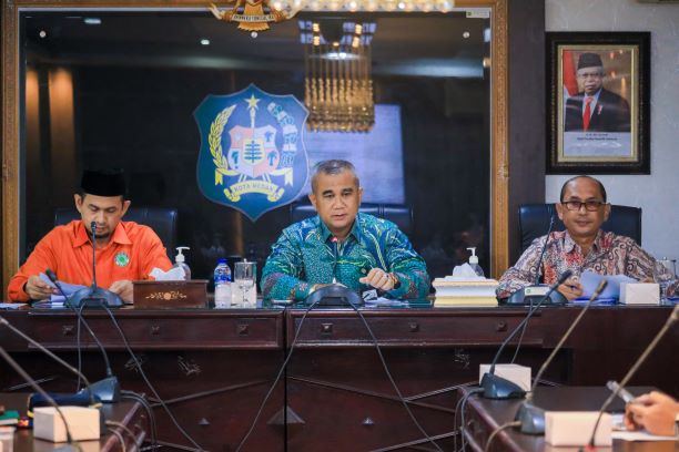 Aspem Kota Medan, Muhammad Sofyan, pimpin rapat Pekan Kuliner Halal & Sehat