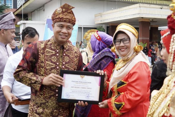 Wali Kota Tebingtinggi, Moettaqin Hasrimi, pada HUT ke 107