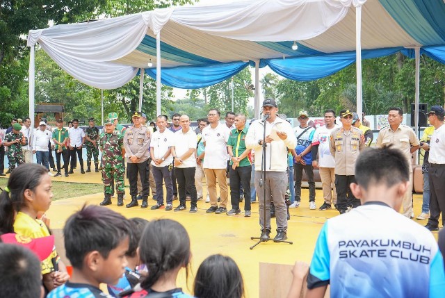 Wali Kota Medan, Bobby Nasution, buka kejuaraan sepatu roda