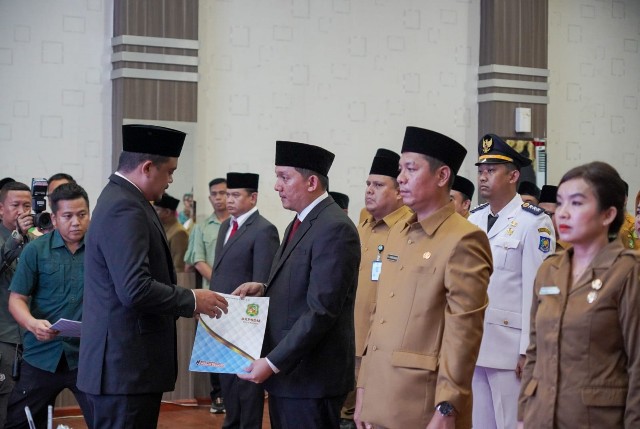 Wali Kota Medan, Bobby Nasution, lantik 54 pejabat Pemkot Medan