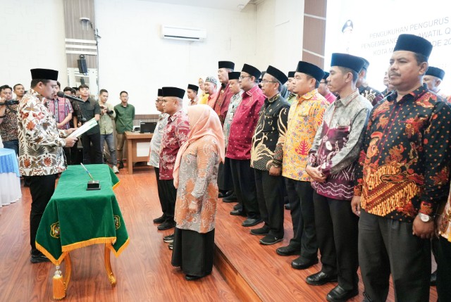 Wali Kota Medan, Bobby Nasution, lantik LPTQ Kota Medan