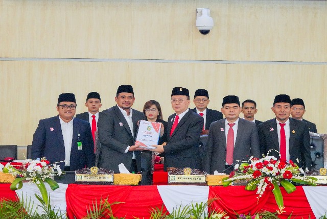 Wali Kota Medan, Bobby Nasution, sampaikan R-APBD 2025 ke DPRD