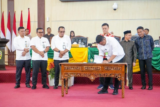 Wali Kota Medan, Bobby Nasution, teken kesepakatan KUA-PPAS P-APBD 2024