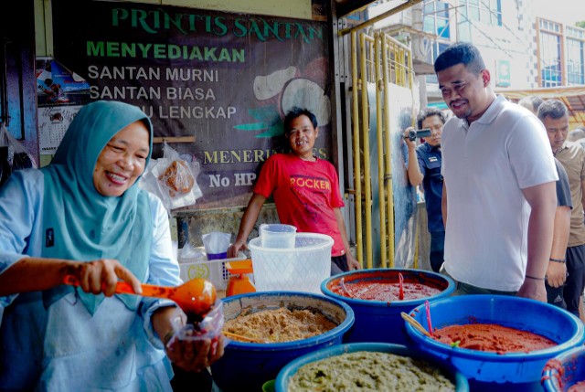 Bobby Nasution blusukan ke Pasar Kodok di Padangaidimpuan