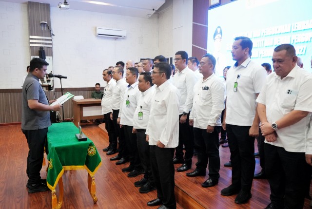 Wali Kota Medan, Bobby Nasution, lantik dewan pengupahan Kota Medan