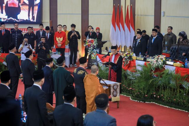 Pimpinan DPRD Kota Medan periode 2024-2029 dilantik