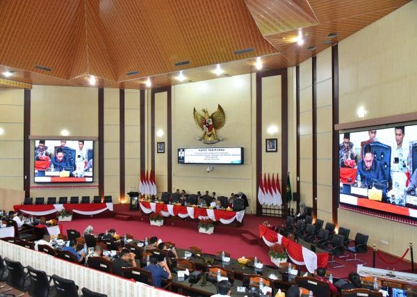 Sidang paripurna DPRD Medan pengumuman dan penetapan AKD